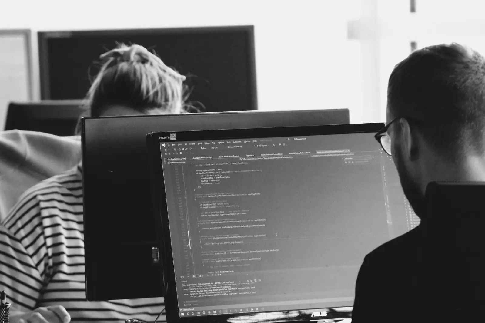 Revisión de código en pareja en DYN HUB